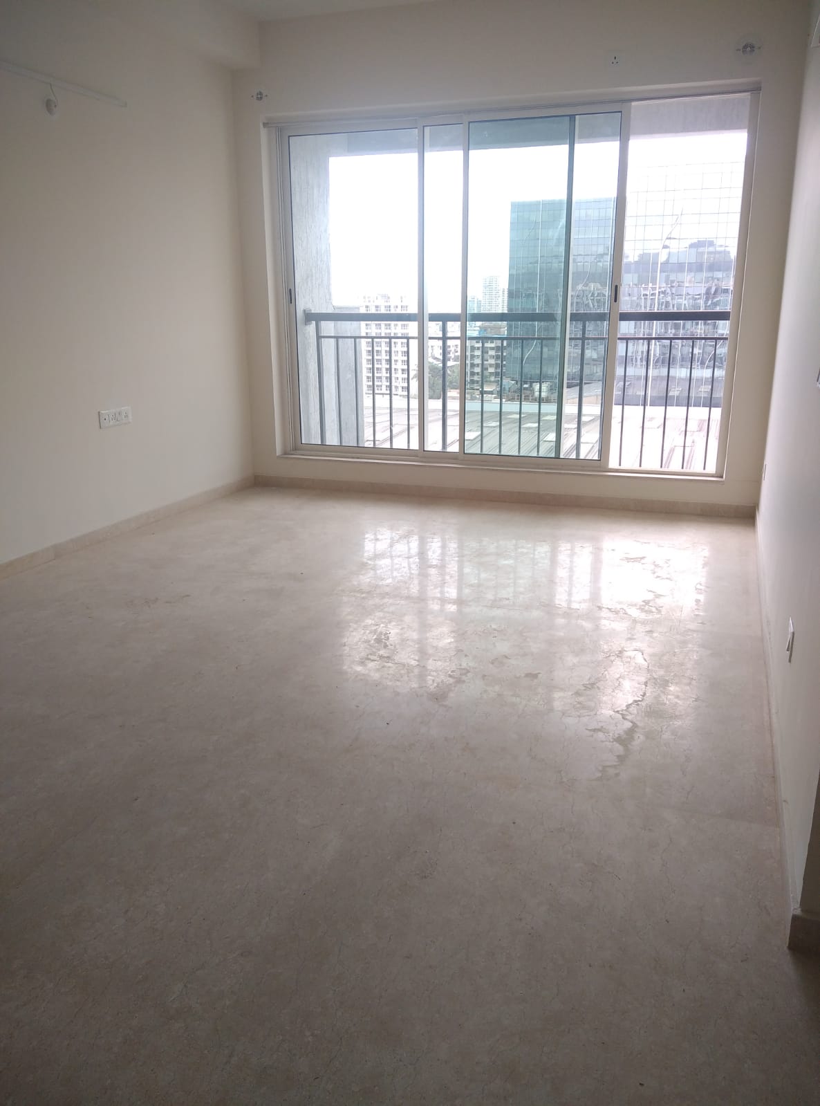 Rental 3 Bedroom 1165 Sq.Ft. Apartment in L And T Seawoods Residences