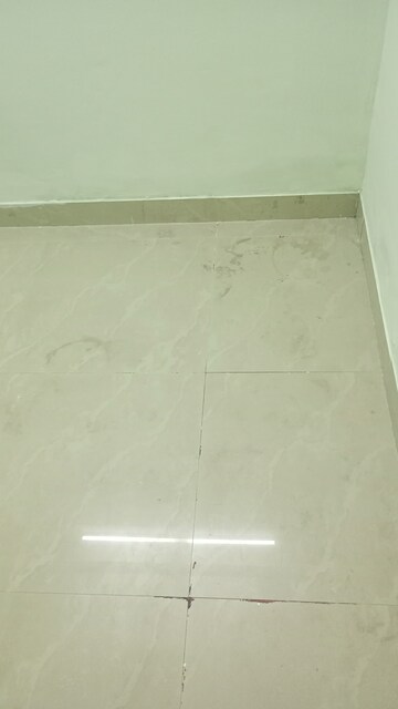 Room in 1 BHK Apartment at MHADA Century Mill, Lower Parel – for Rent