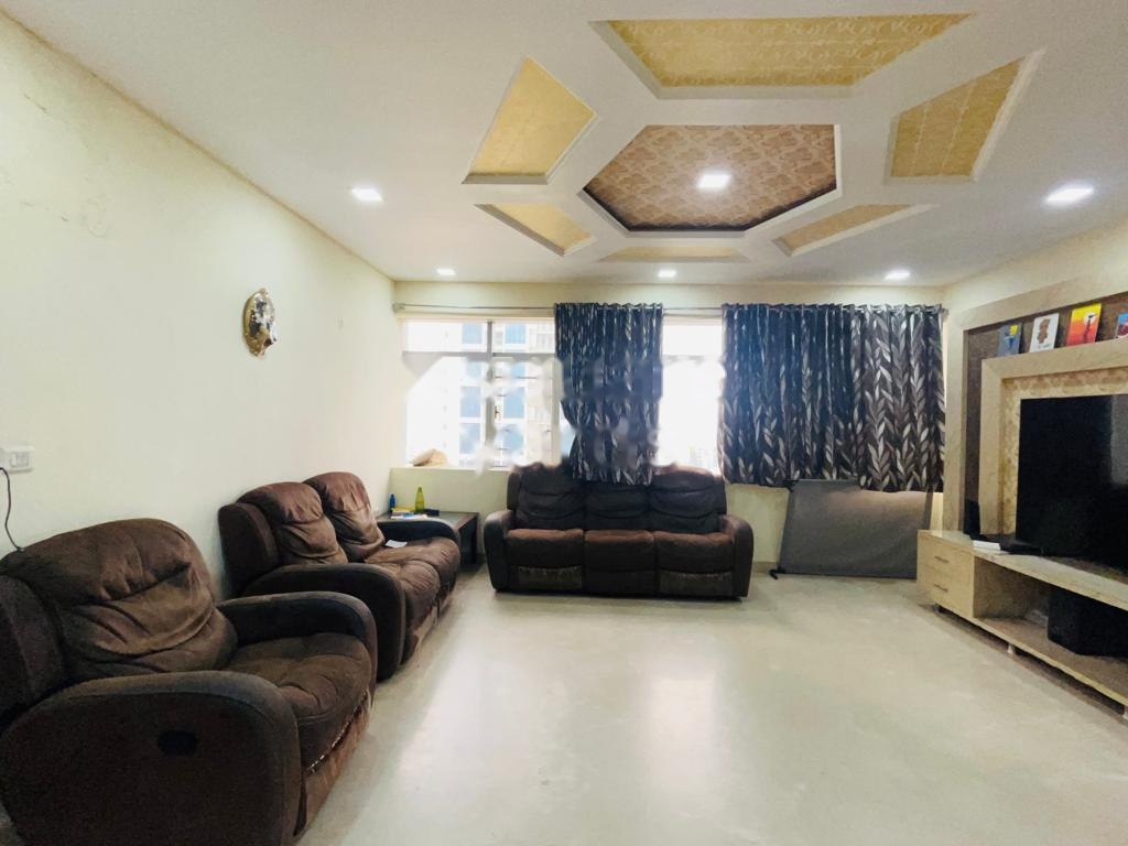 Rental 4 Bedroom 3357 Sq.Ft. Apartment in Lanco Hills Apartments