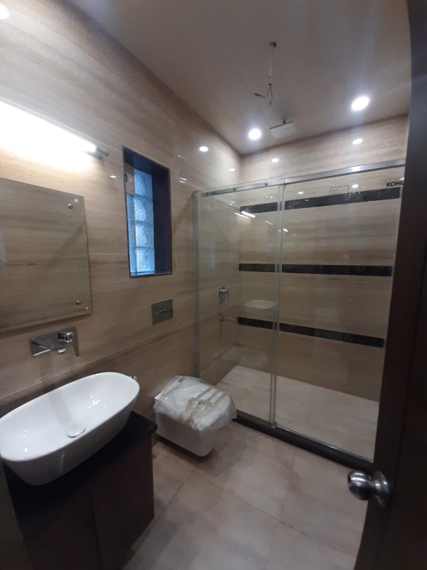 Resale 4 Bedroom 455 Sq.Yd. Independent House in Sukhdev Vihar Delhi