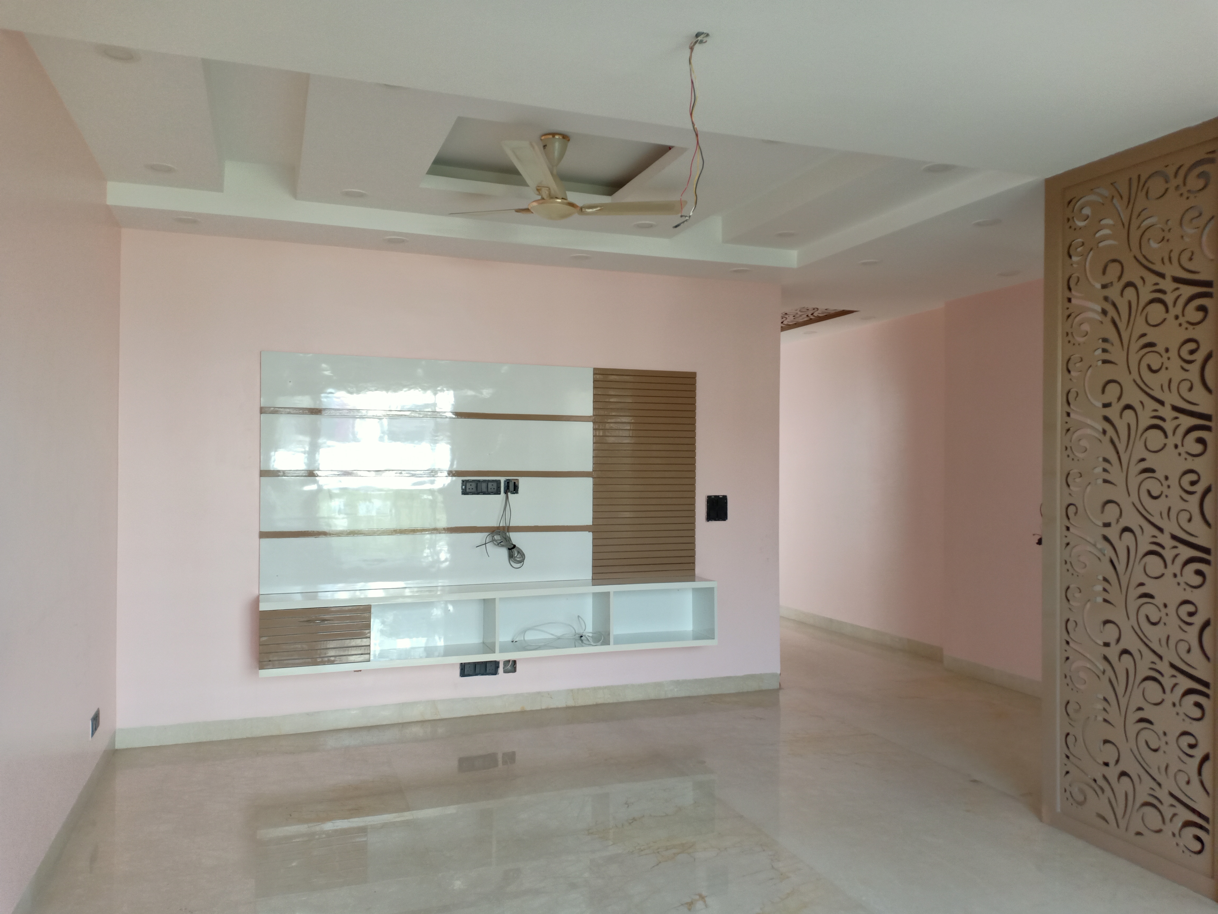Rental 3 Bedroom 2000 Sq.Ft. Apartment in RWA Saket Block J, Saket Delhi 5969492