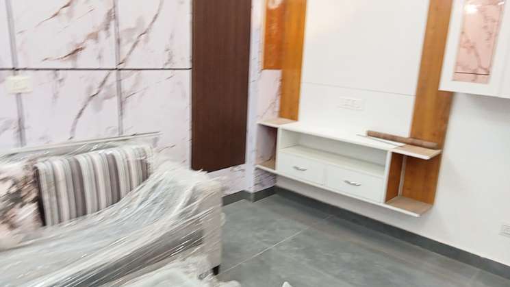 3 Bedroom 900 Sq.Ft. Builder Floor in Mahavir Enclave 3 Delhi