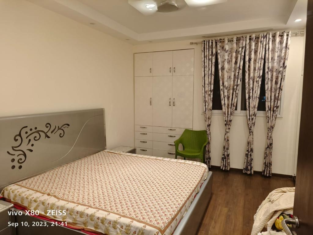 Rental 4 Bedroom 2625 Sq.Ft. Apartment in Emaar The Palm DriveThe