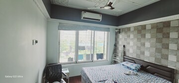 Team Area in 2 BHK Apartment at Rohan Mirage, Matunga – for Sale