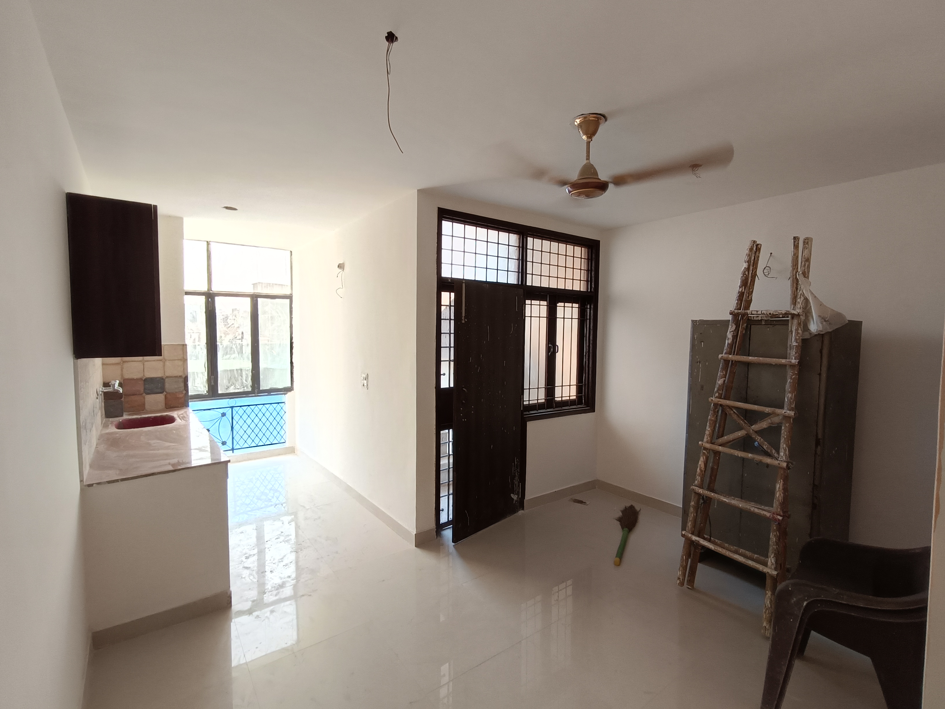 Rental 1 Bedroom 500 Sq.Ft. Builder Floor in RWA Khirki Extension Block ...