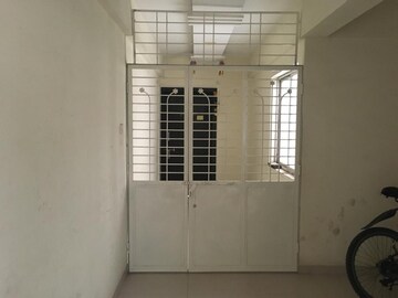 Room in 2 BHK Apartment at Sai Venkata Astoria Royals, Ravet – for Rent