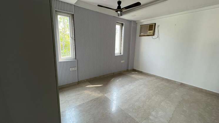 3 Bedroom 181 Sq.Yd. Builder Floor in Karol Bagh Delhi