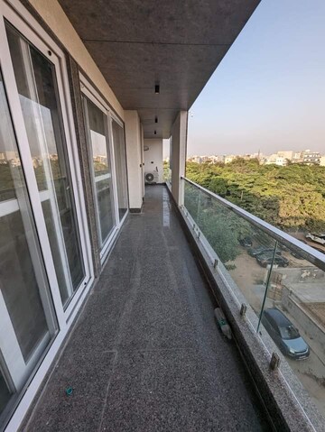 Balcony in 2 BHK Builder Floor at Ansal Sushant Lok I, Sector 43 – for Rent