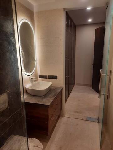 Bathroom in 3.5 BHK Builder Floor at Ansal Sushant Lok I, Sector 43 – for Rent