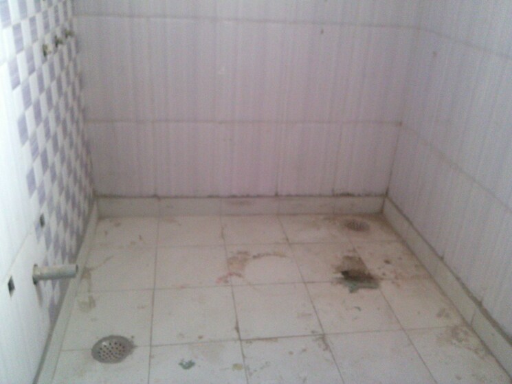 Bathroom, bansal-homes 2 Bedroom 790 Sq.Ft. Builder Floor In Green Fields Colony Faridabad 5983871