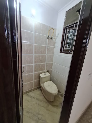 Bathroom in 2 BHK Builder Floor at Dwarka Mor – for Rent
