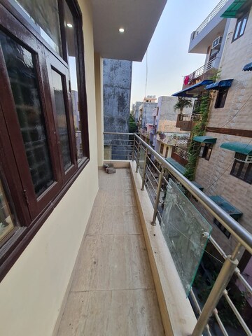 Balcony in 2 BHK Builder Floor at Dwarka Mor – for Rent