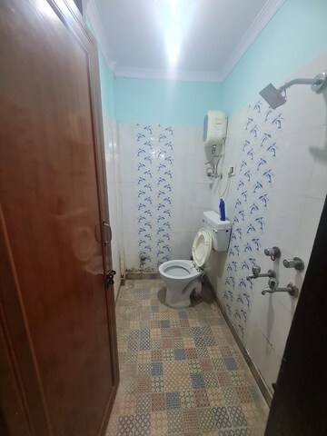 Bathroom in 2 BHK Builder Floor at Dwarka Mor – for Rent