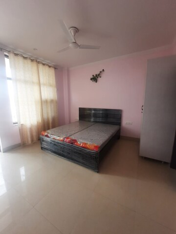 Bedroom in 2 BHK Builder Floor at Ansal Sushant Lok I, Sector 43 – for Rent