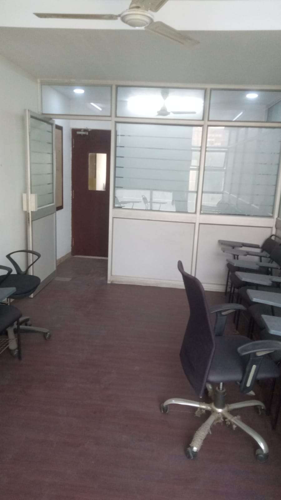 Commercial Office Space 325 Sq.Ft. For Rent In Pamposh Enclave Delhi 5993274