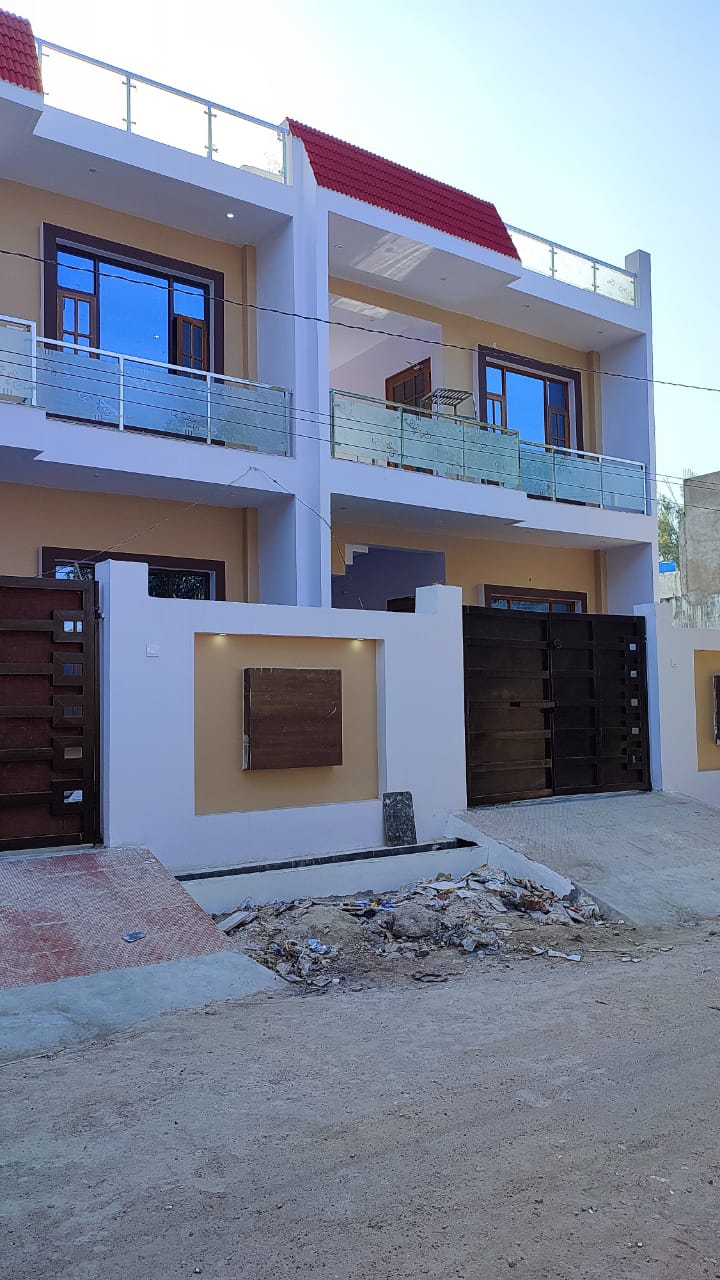 Resale 3 Bedroom 1800 Sq.Ft. Independent House in Chinhat Lucknow 5995163