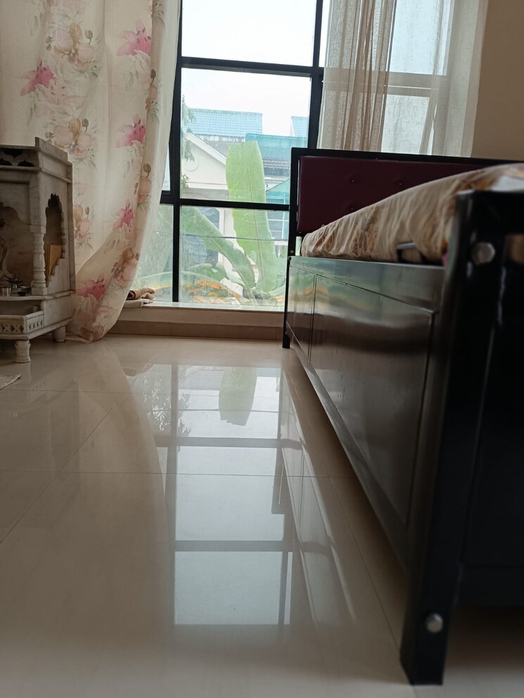 Room, dorabjee-paradise-building-a-b-condominium 3 Bedroom 2400 Sq.Ft. Villa In Mohammadwadi Pune 5995816