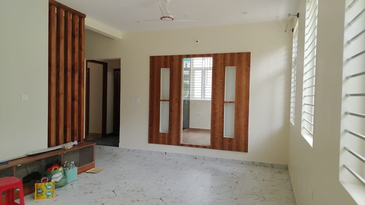 Rental 2 Bedroom 1200 Sq.Ft. Apartment in Royal Hermitage, Bannerghatta