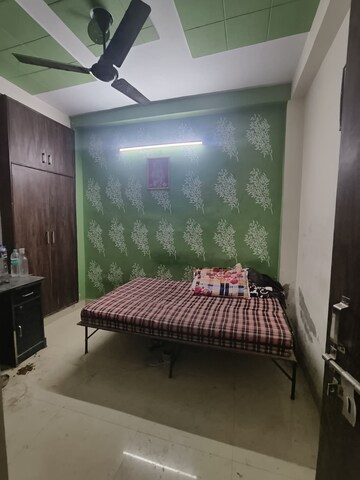 Bedroom in 1 BHK Builder Floor at Dwarka Mor – for Rent