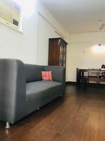 Bedroom in 2 BHK Apartment at Lokhandwala Complex Andheri – for Sale