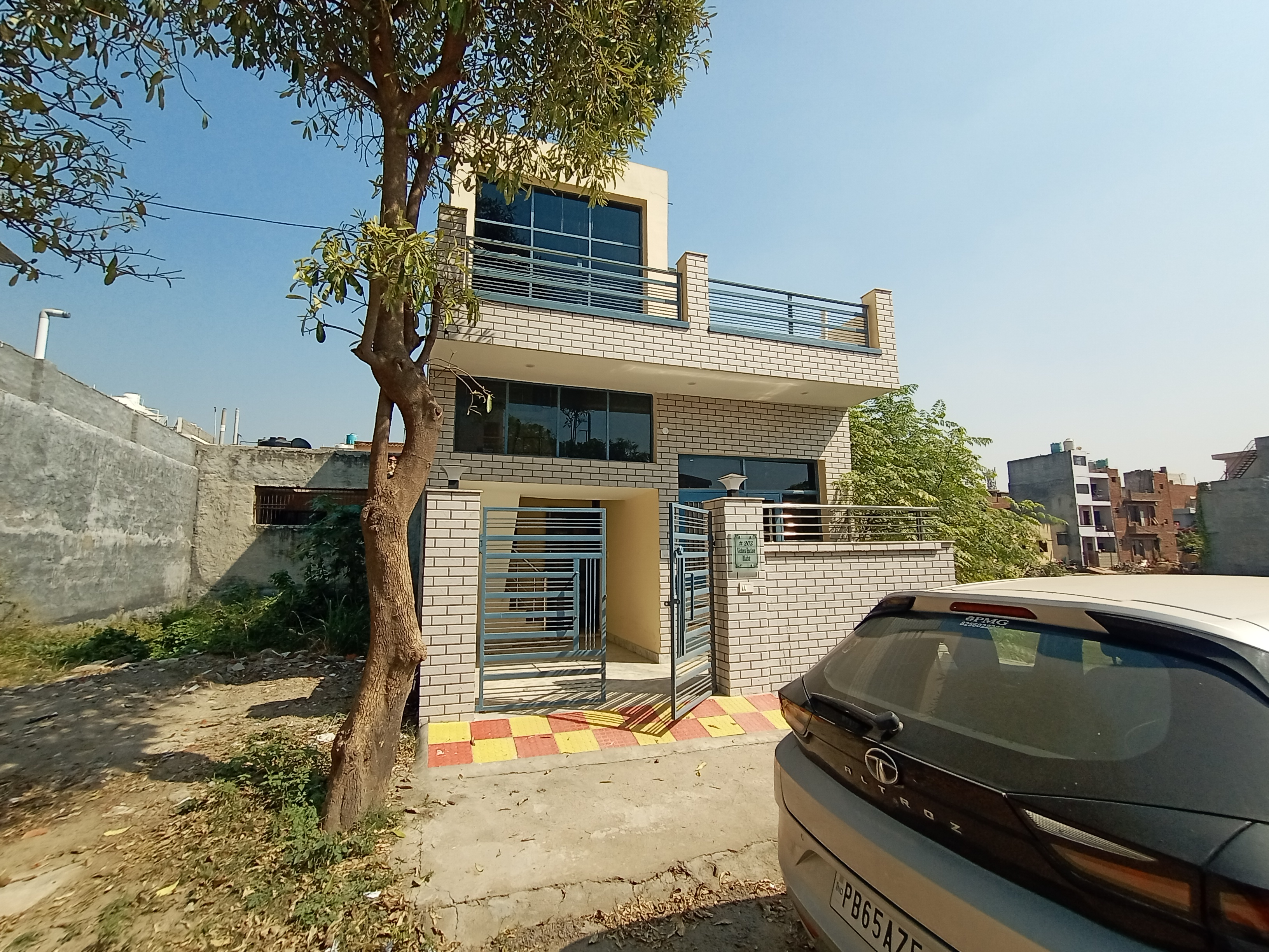 Resale 4 Bedroom 100 Sq.Ft. Independent House in Shiva Enclave Zirakpur