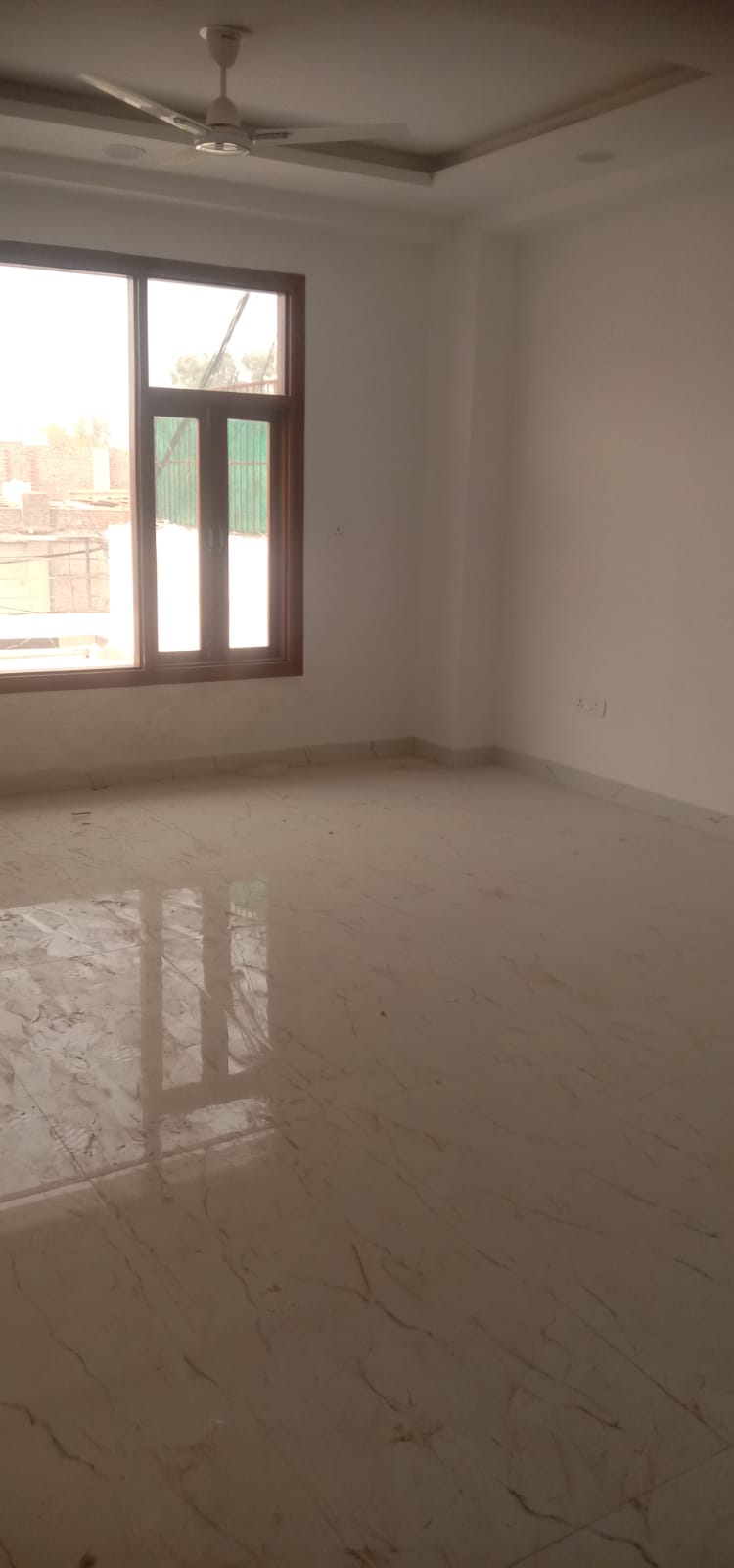 Resale 3 Bedroom 200 Sq.Ft. Builder Floor in Freedom Fighters Enclave