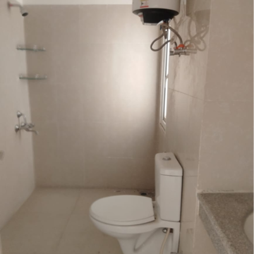 Bathroom in 3 BHK Apartment at Emaar Palm Hills, Sector 77 – for Rent