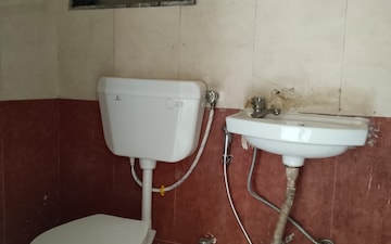 Bathroom in 4 BHK Villa at Balaji Crystal Kalewadi, Kalewadi – for Sale