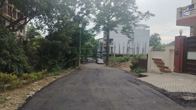 Saimandir Ke Paas Rajpur Road Dehradun 300gaz Ki Property Available Hai