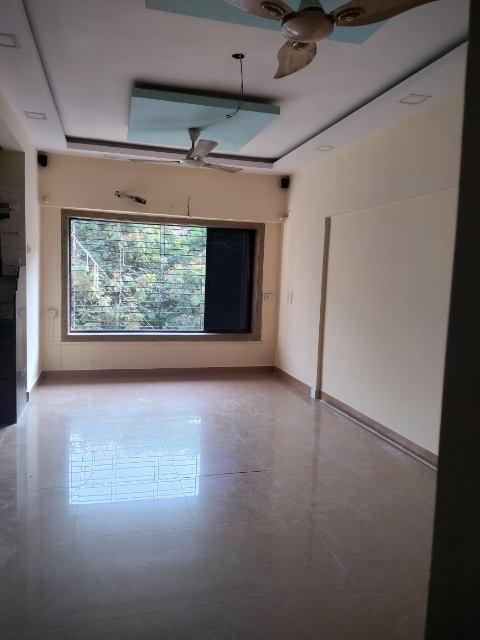 2 BHK Apartment For Rent in Oshiwara Mhada