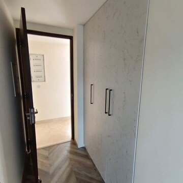 Room in 3 BHK Apartment at Adani Samsara Vilasa, Sector 63 – for Rent