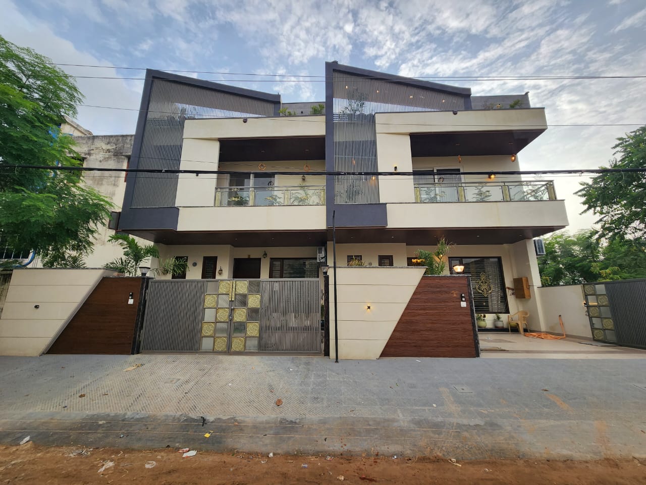 Resale 4 Bedroom 158 Sq.Yd. Villa in Gandhi Path Jaipur 6014445