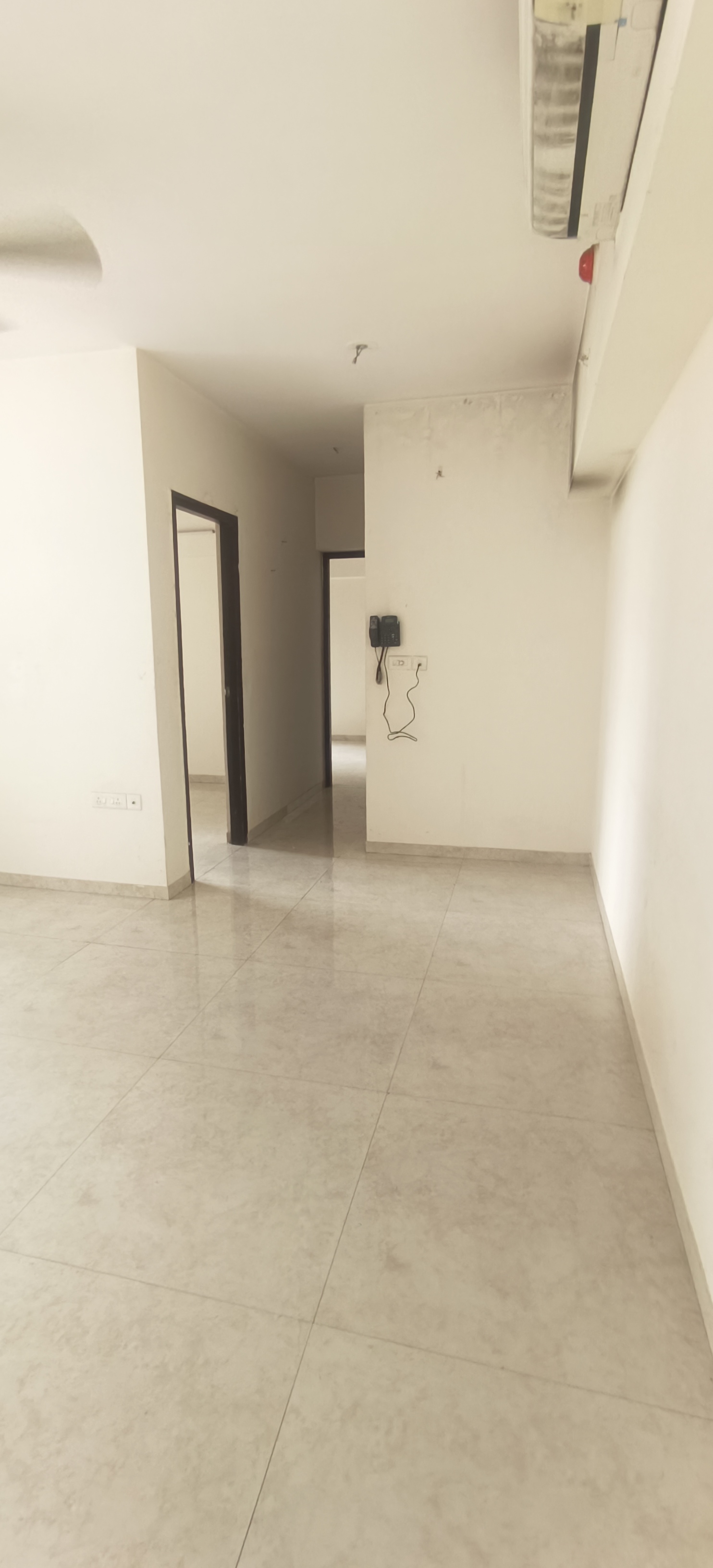 Rental 2 Bedroom 1026 Sq.Ft. Apartment in Lodha Amara, Kolshet Road