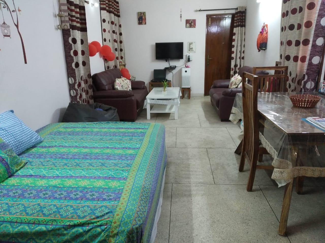Resale 2 Bedroom 1100 Sq.Ft. Apartment in Jubilee Apartments, Sector 15