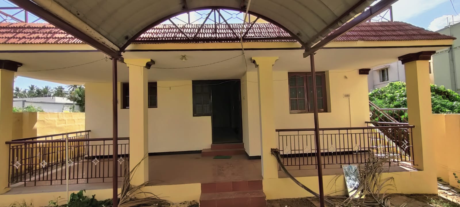 Resale 3 Bedroom 2000 Sq.Ft. Independent House in Thudiyalur Coimbatore