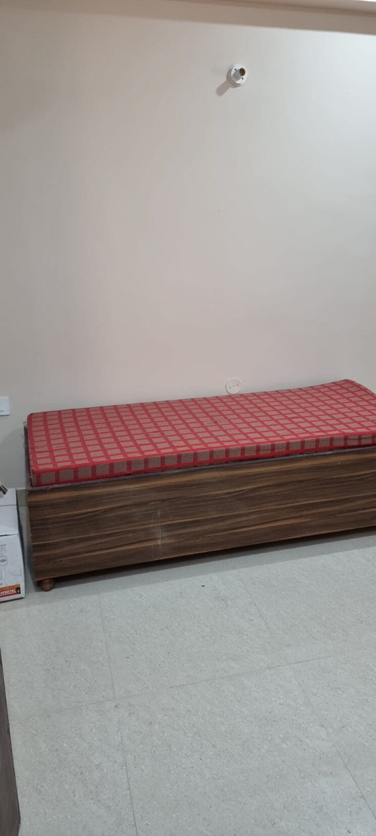 Bedroom, sector 42 1 Bedroom 564 Sq.Ft. Builder Floor In Sector 42 Gurgaon 6023711