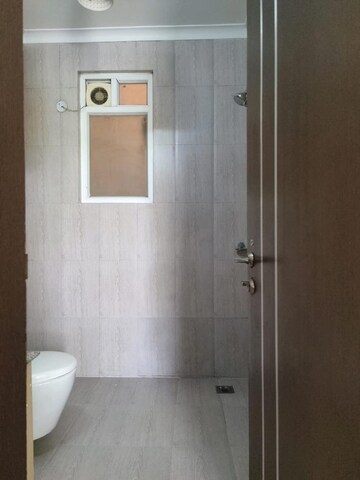 Bathroom in 2 BHK Builder Floor at Ansal Sushant Lok I, Sector 43 – for Rent