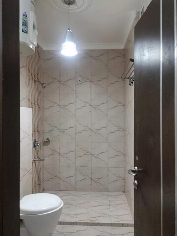 Bathroom in 2 BHK Builder Floor at Ansal Sushant Lok I, Sector 43 – for Rent