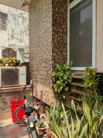 2 BHK Builder Floor – Exterior View View at Ansal Sushant Lok I, Sector 43 - for Rent