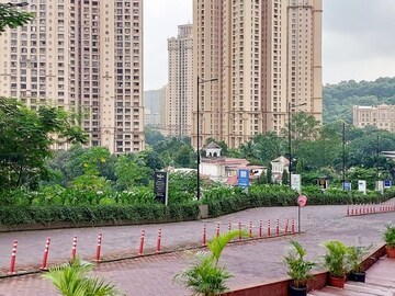  Office Space – Exterior View View at Supreme Business Park, Powai - for Rent