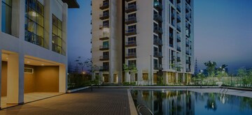 Swimming Pool in 3 BHK Apartment at Tata Primanti-Executive Apartments, Sector 72 – for Sale
