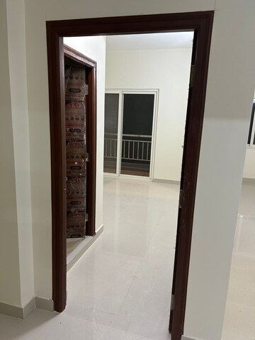 Room in 3 BHK Apartment at Alkapoor – for Rent