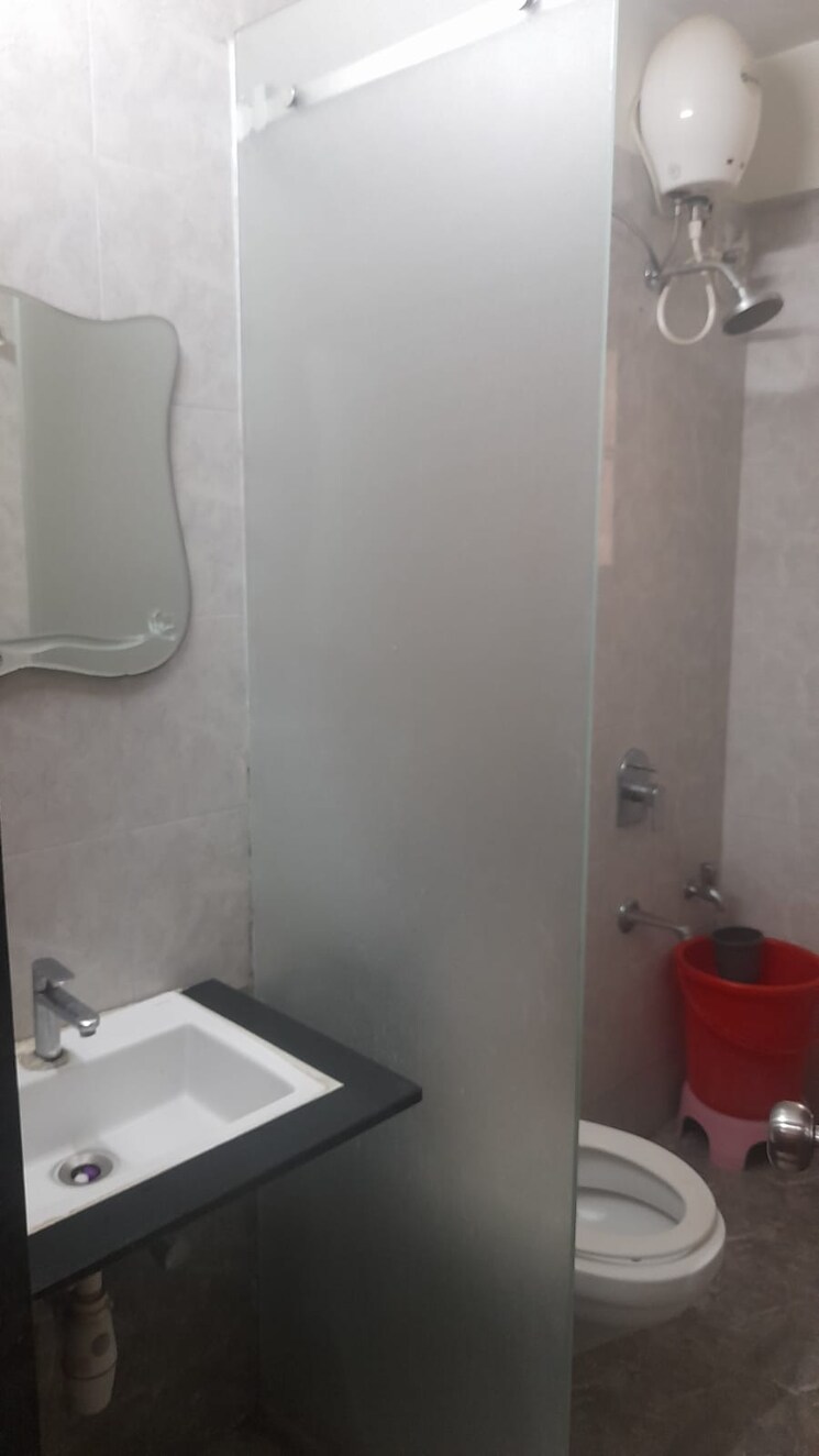 Bathroom, nigdi 2 Bedroom 950 Sq.Ft. Apartment In Nigdi Pune 6032173