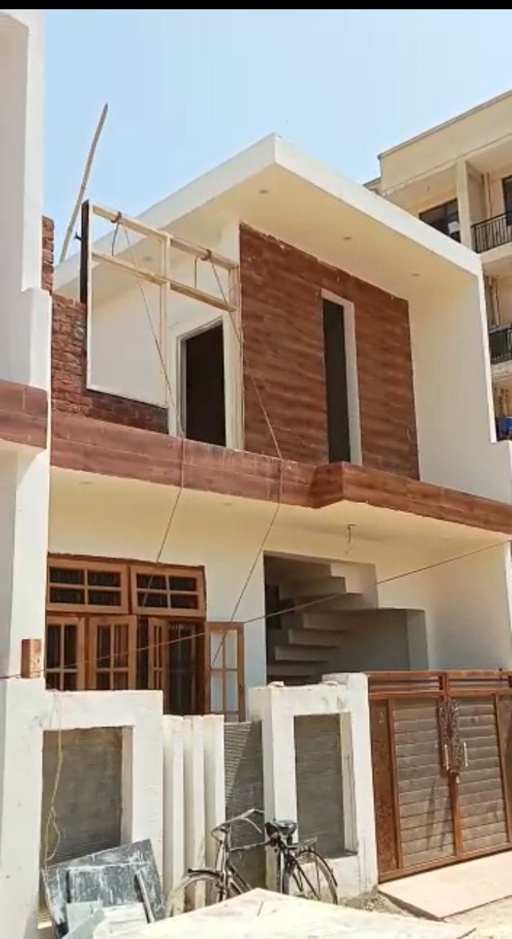 Resale 3 Bedroom 1800 Sq.Ft. Independent House in Arjunganj Lucknow