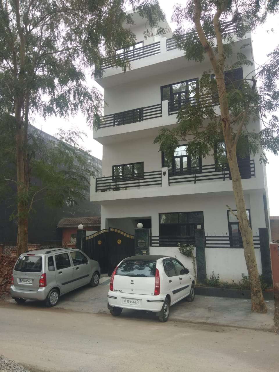 2 BHK Builder Floor For Rent in Sector 37 Greater Noida 6034158
