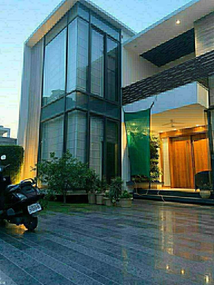 4 Bedroom 300 Sq.Yd. Independent House in Ludhiana Ludhiana