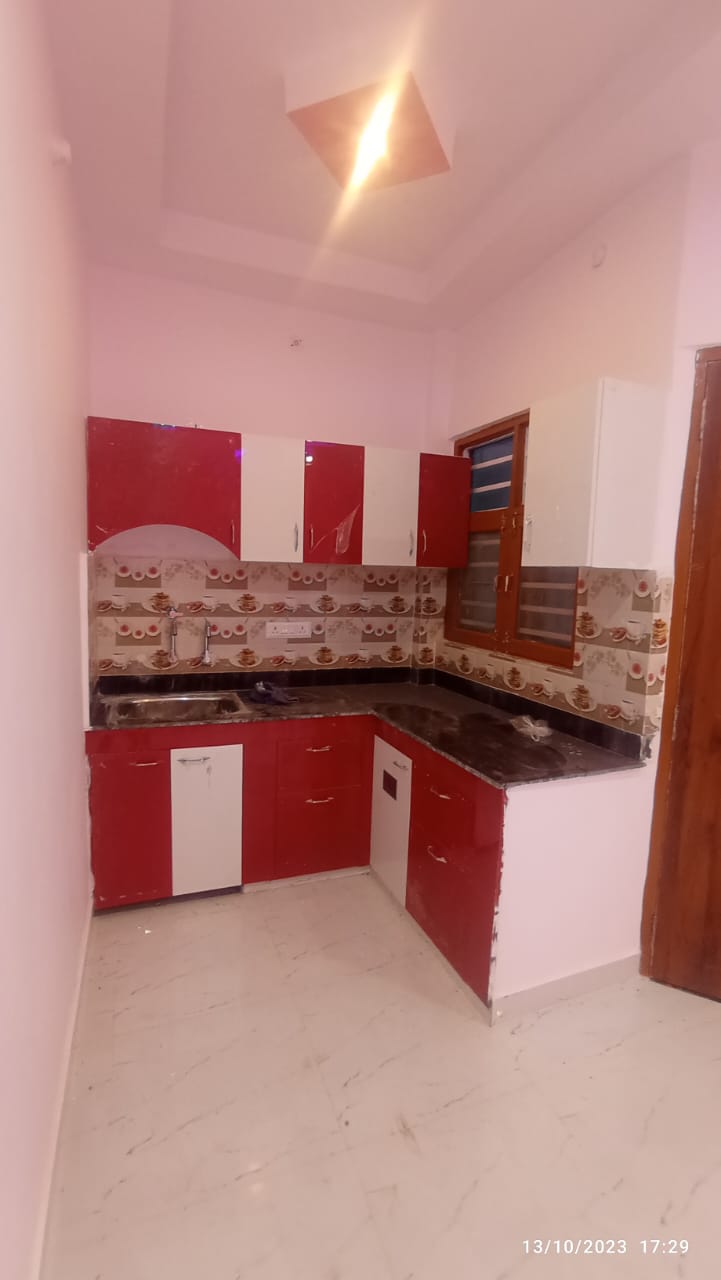 Resale 3 Bedroom 1800 Sq.Ft. Independent House in Chinhat Lucknow 6037488