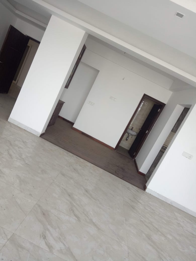 Rental 3 Bedroom 2341 Sq.Ft. Apartment in Dhillon Burj One, Lohgarh