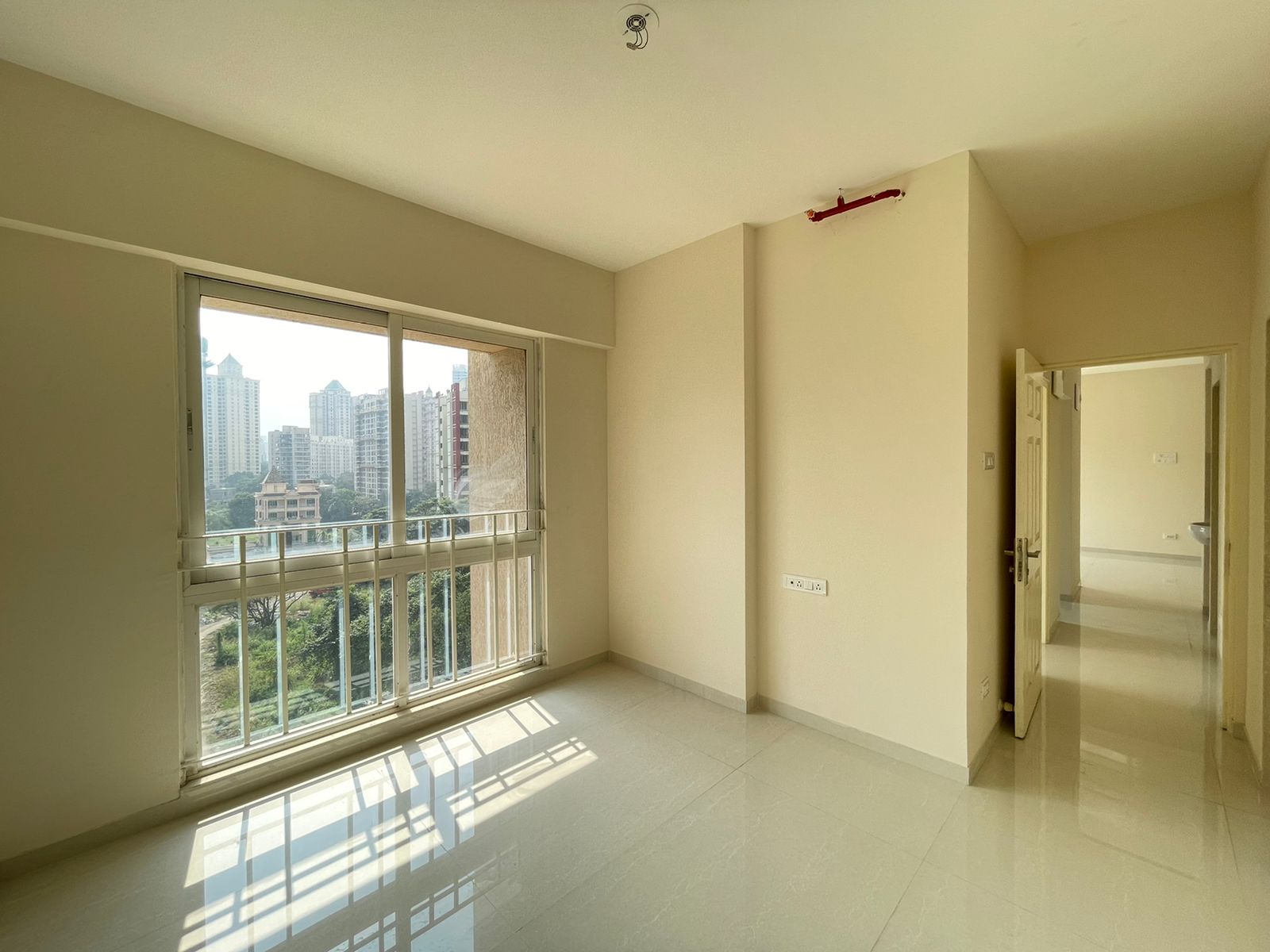 Rental 2 Bedroom 1065 Sq.Ft. Apartment in Vijay Orovia, Ghodbunder Road Thane 6039164
