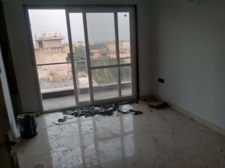 3 Bedroom 2200 Sq.Ft. Builder Floor in Sector 4 Gurgaon